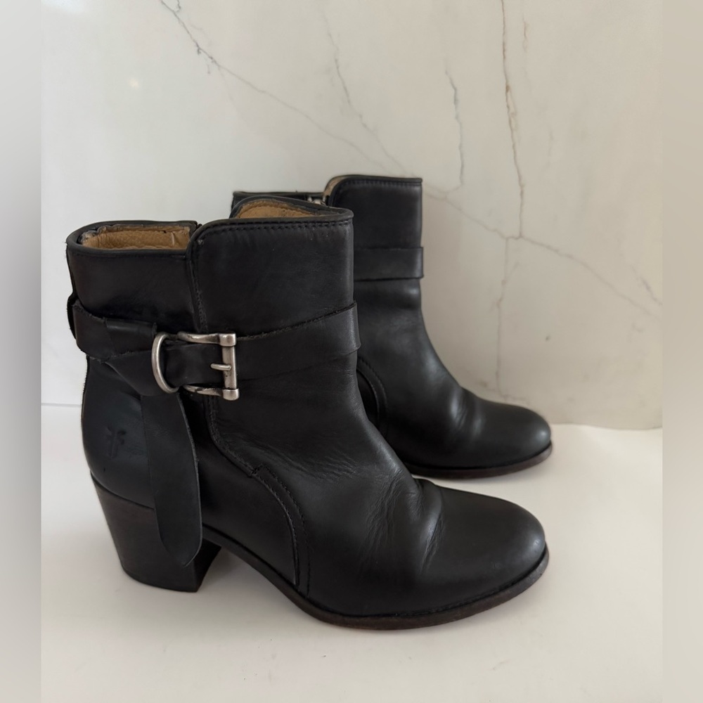 FRYE Womens Malorie Knotted Short Bickel Boots Black Leather Size 8 B